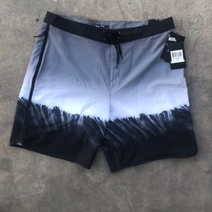 Hurley Mens Phantom Estuary 18" Boardshorts